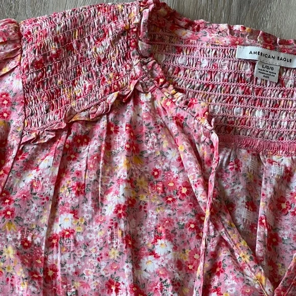 Haut - Picture 5 of 5